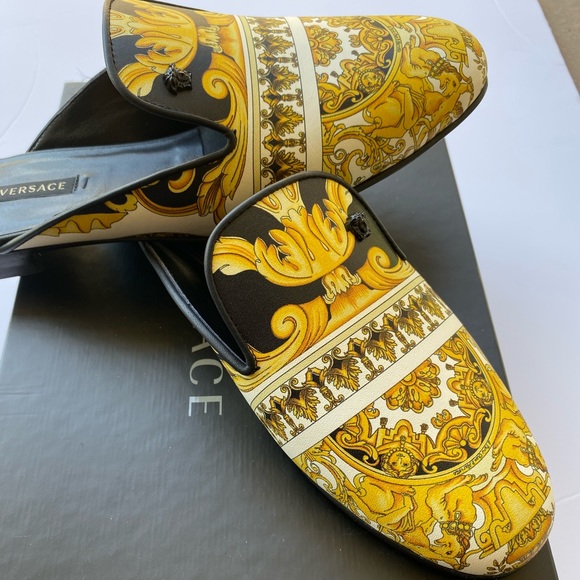 Versace Shoes - NWT Versace leather palazzo slippers